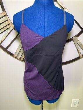 Zobha Active Top Women’s Colorblock Purple & Black